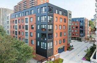 878 Huntington Ave, Unit 3 in Boston, MA - Building Photo