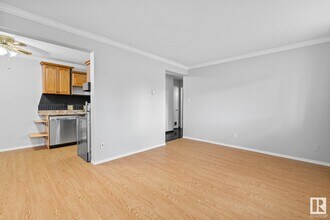10811 115 St NW in Edmonton, AB - Building Photo - Building Photo