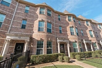 2500 Rockbrook Dr in Lewisville, TX - Building Photo - Building Photo