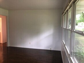 116 Pauline Ave in Crystal Lake, IL - Building Photo - Building Photo