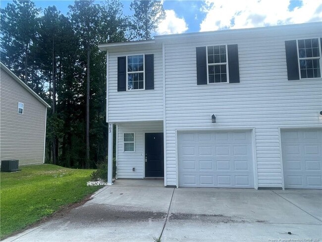 703 Georgetown Cir in Fayetteville, NC - Building Photo - Building Photo