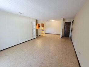 1614 Green Briar Pkwy in Gulf Breeze, FL - Building Photo - Building Photo