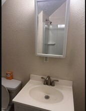 6010 Wakefield Ave in Cleveland, OH - Building Photo - Building Photo