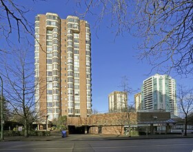 Place Meridian in Burnaby, BC - Building Photo - Building Photo