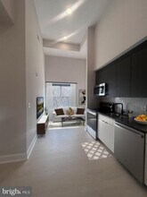 600 N Howard St in Baltimore, MD - Foto de edificio - Building Photo