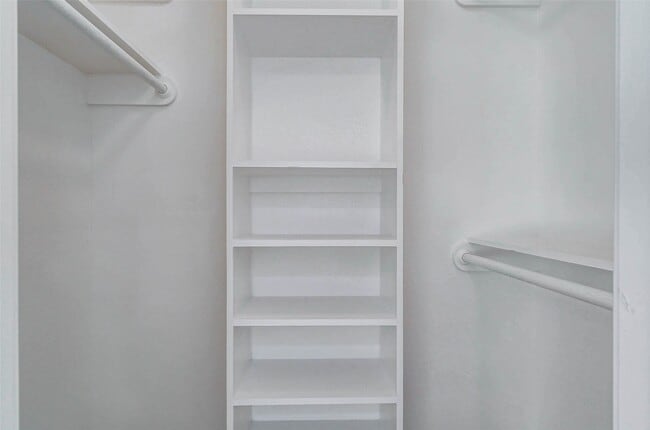 property at 10303 Chevy Chase Dr