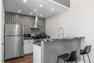 Willowpark Apartments in Lawton, OK - Building Photo