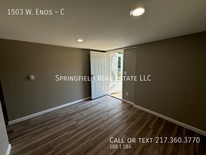1503 W Enos Ave-Unit -C in Springfield, IL - Foto de edificio - Building Photo