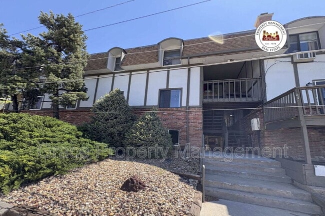 property at 2700 S Holly St