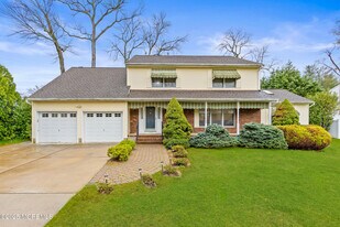 1709 Fanwood St in Ocean Township, NJ - Building Photo