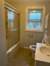 190 Clover Pl, Unit Unit 2 190 Clover Place in Cheektowaga, NY - Building Photo - Building Photo
