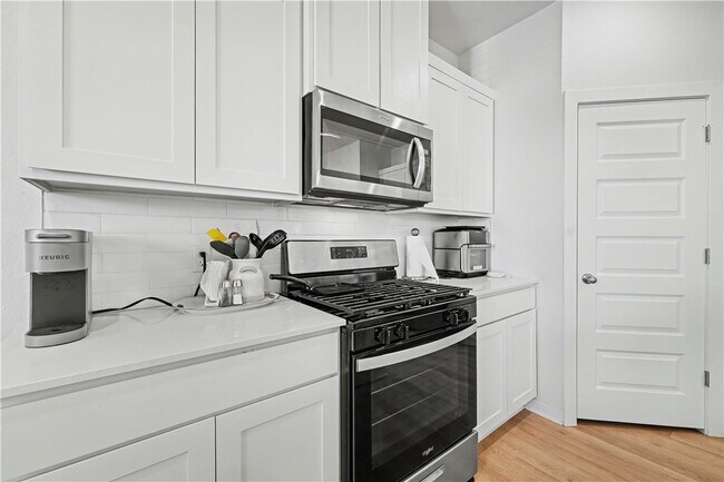 property at 4885 W Triangle St