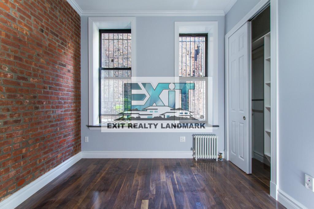 6 Avenue B in New York, NY - Building Photo