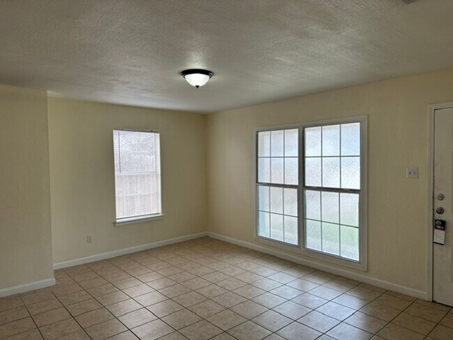 410 Dorie St in San Antonio, TX - Building Photo - Building Photo