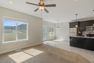 1721 North 3870 West in Lehi, UT - Building Photo - Building Photo