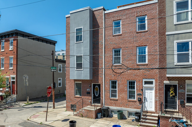 1643 Francis St in Philadelphia, PA - Building Photo - Building Photo