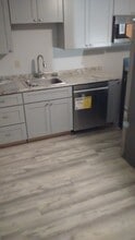 1 silvestri circle, Unit Unit #24 in Derry, NH - Building Photo - Building Photo