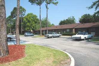 Cherry Tree Apartments in Palatka, FL - Building Photo - Building Photo