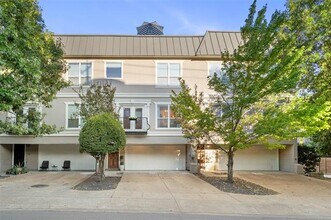 5702 Hudson St in Dallas, TX - Building Photo - Building Photo