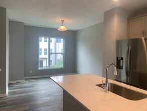 3124 W New York St in Indianapolis, IN - Building Photo - Building Photo