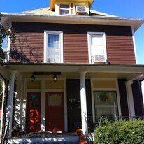 1009 SW Fillmore St, Unit 2 in Topeka, KS - Building Photo