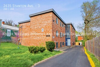 2640 Stanton Ave in Cincinnati, OH - Foto de edificio - Building Photo