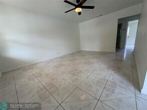 535 NW 18th St in Fort Lauderdale, FL - Building Photo - Building Photo