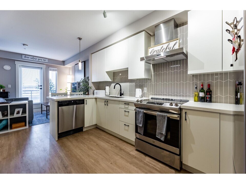 20838-20878 78B Avenue in Langley, BC - Building Photo