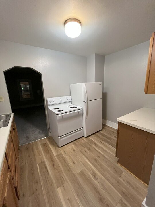 710 Ansborough Ave in Waterloo, IA - Building Photo