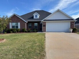 4207 SW Rhinestone Blvd in Bentonville, AR - Building Photo