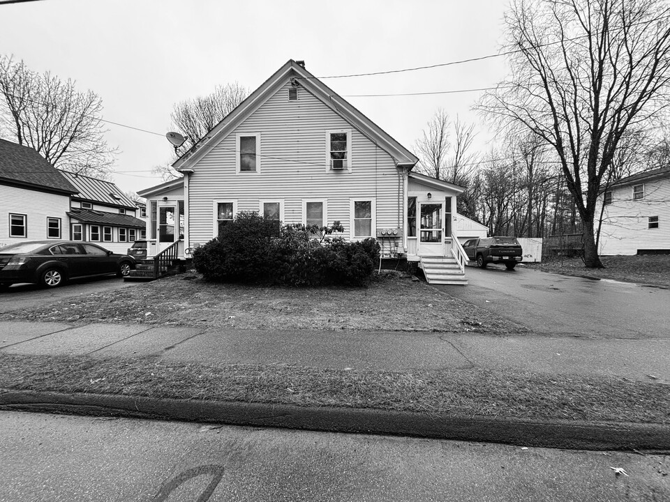 50 Pearl St, Unit 52 B Pearl in Keene, NH - Building Photo