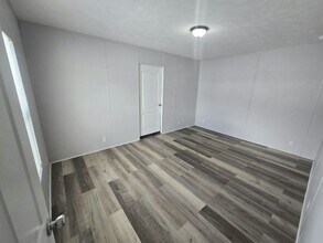 1234 Reynolds Rd in Lakeland, FL - Building Photo - Building Photo