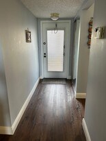 6670 Royal Palm Blvd in Margate, FL - Building Photo