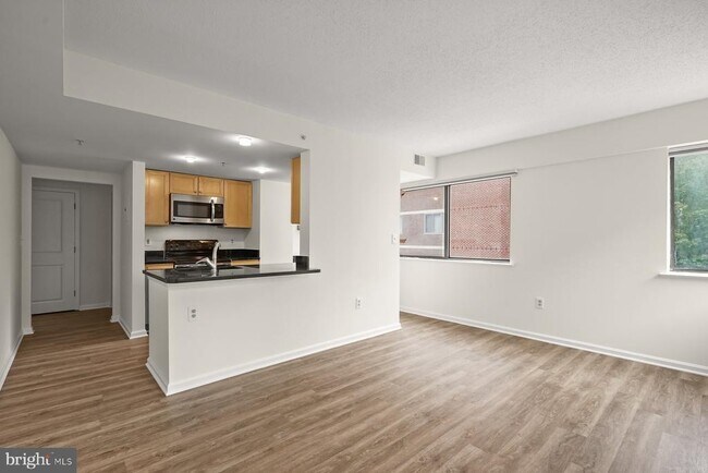 property at 1225 13th St NW