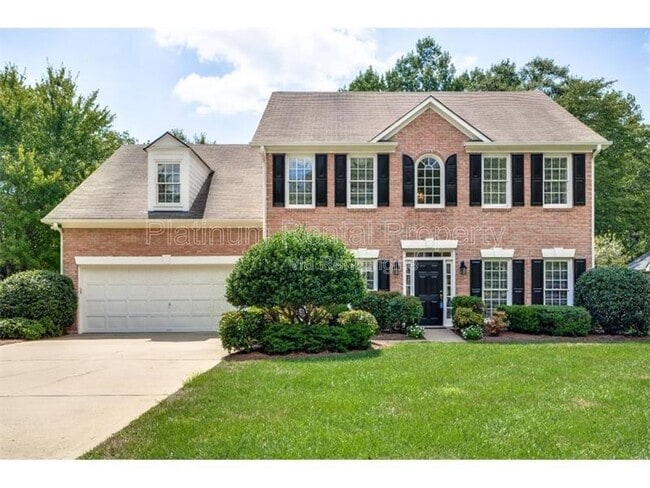 925 Briars Bend in Alpharetta, GA - Building Photo - Building Photo