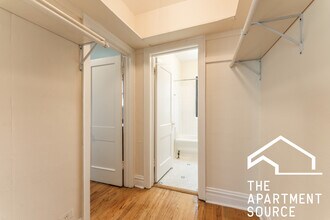 621 W Melrose St, Unit K1 in Chicago, IL - Building Photo - Building Photo