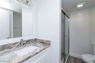 2566 Kings Lake Blvd in Naples, FL - Building Photo - Building Photo