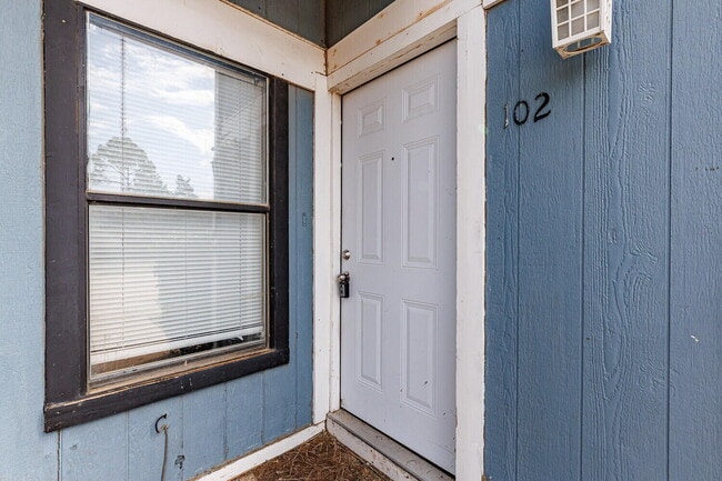 7405 Avenue X in Lubbock, TX - Foto de edificio - Building Photo