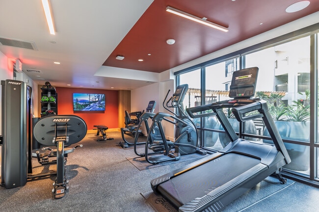 The Millton in Redwood City, CA - Foto de edificio - Interior Photo