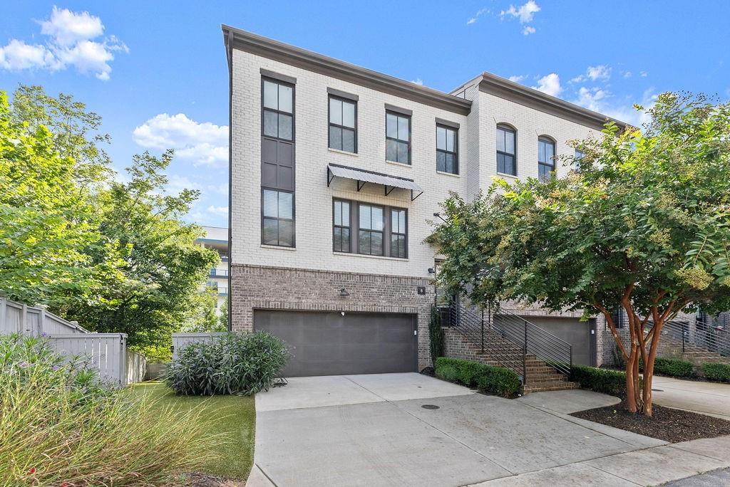 1388 La France Street Northeast in Atlanta, GA - Building Photo