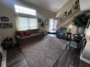 1338 N Knollwood Dr in Palatine, IL - Building Photo - Building Photo