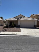 8056 Sweet Clover Ct in Las Vegas, NV - Building Photo