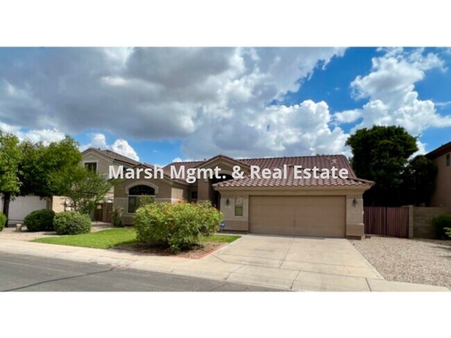 299 W Merrill Ave in Gilbert, AZ - Building Photo - Building Photo