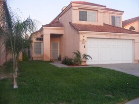 2128 Shoreview Pl in Chula Vista, CA - Building Photo