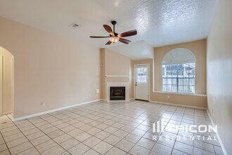 18707 Singing Woods Dr in Humble, TX - Building Photo - Building Photo