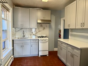 241 S 46th St in Philadelphia, PA - Building Photo - Building Photo