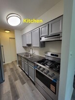 3332 Woodburn Village Dr, Unit #33 in Annandale, VA - Building Photo