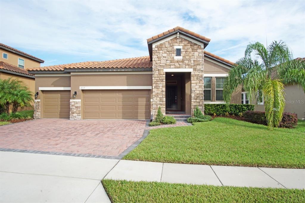 1809 Chadbury Lp in Davenport, FL - Building Photo