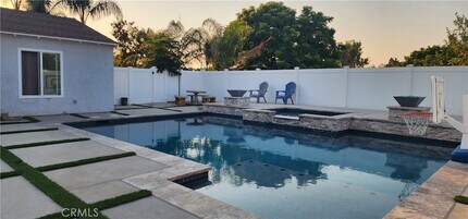 815 W Francis St in Corona, CA - Building Photo - Building Photo