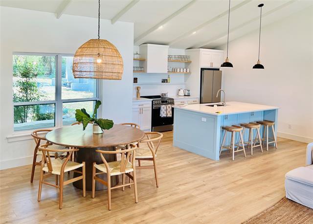property at 8731 Lakeshore Dr